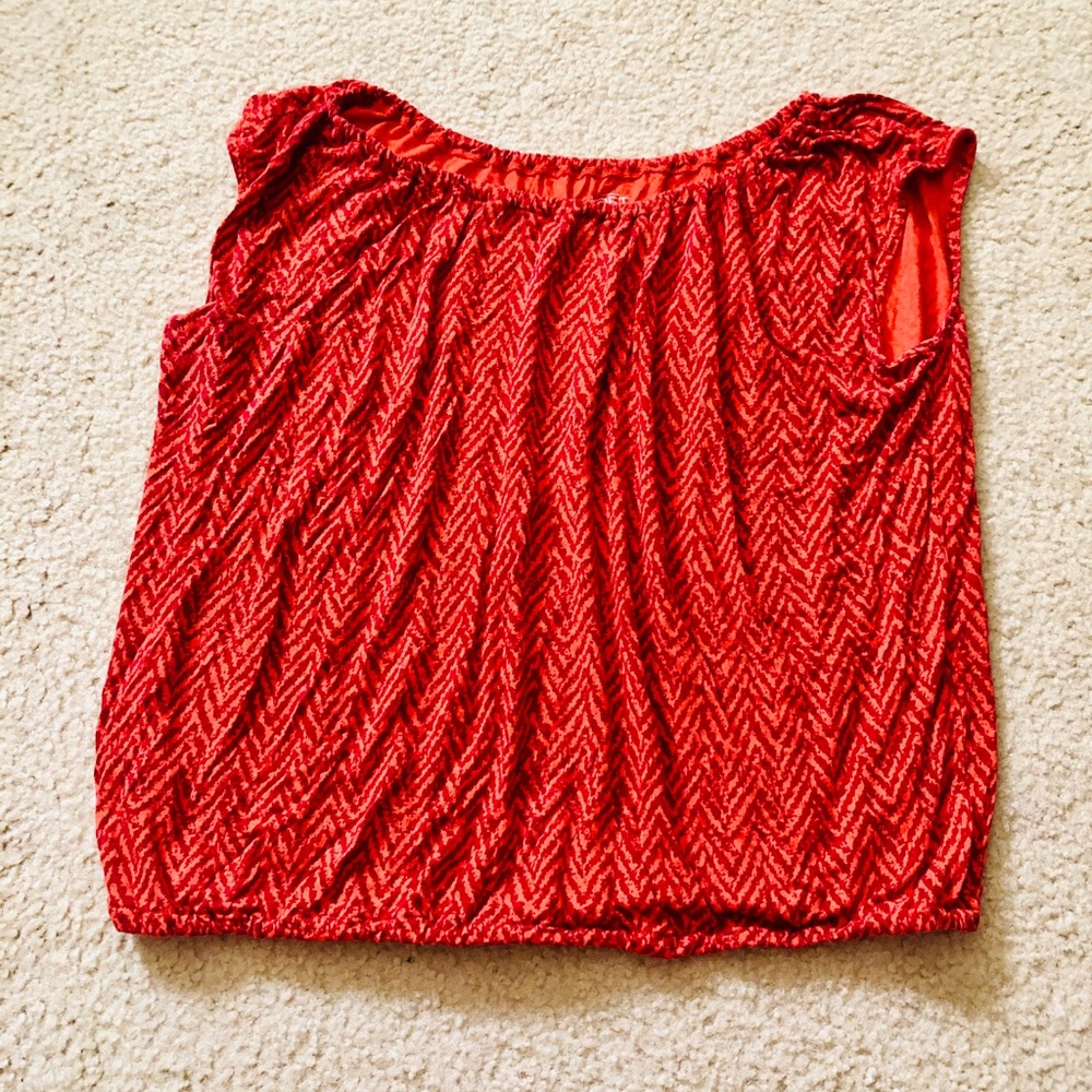 ANN TAYLOR LOFT SLEEVELESS TOP